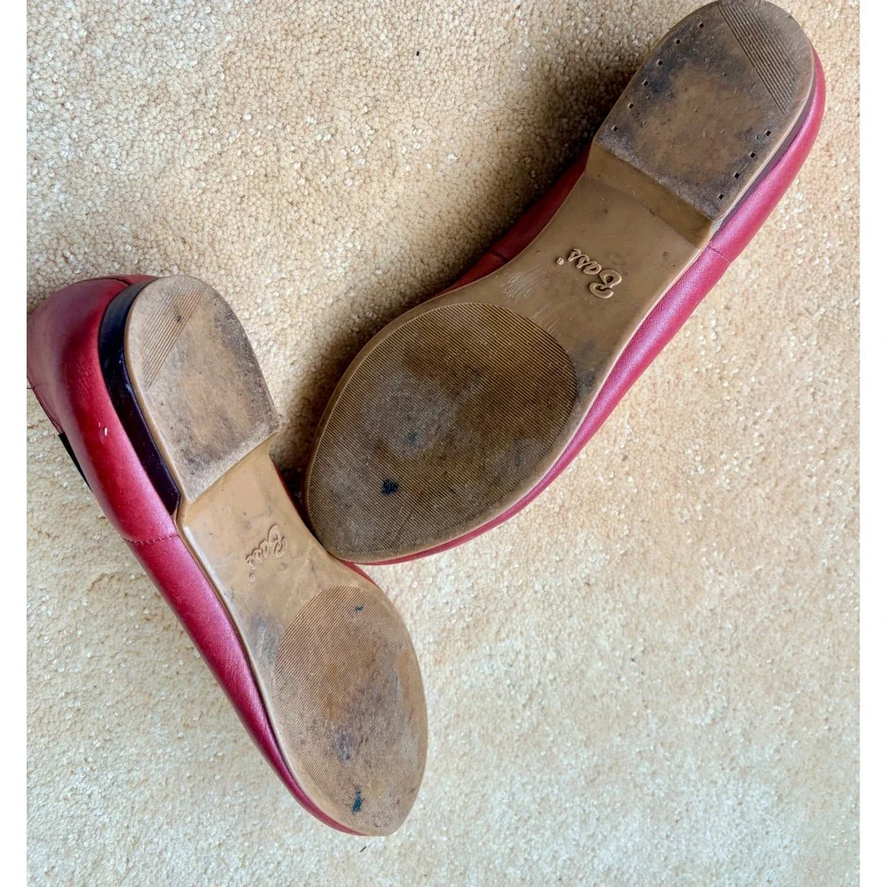 Vintage G.H. Bass Red Leather Tassel Loafer Flats Women Shoes Size 8 Peppy Retro